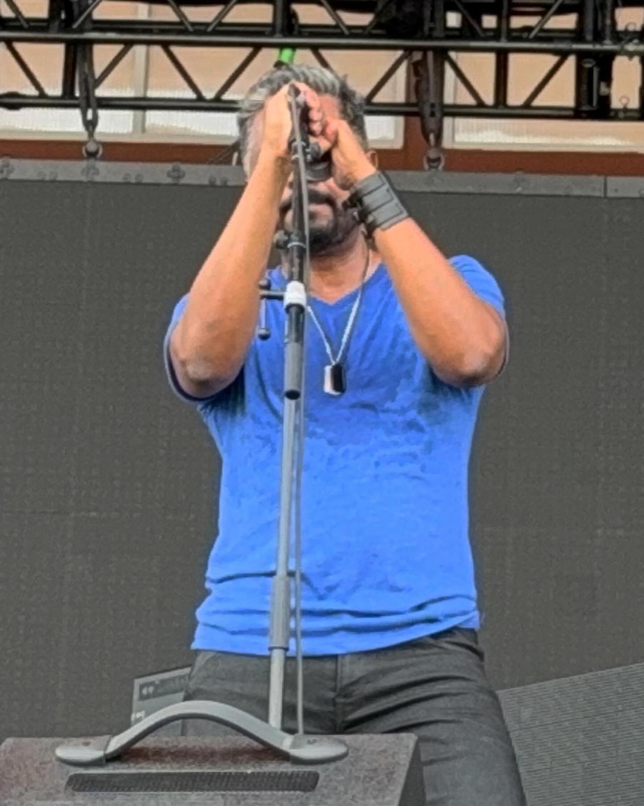 Laji George and his band Pseutopia performing live